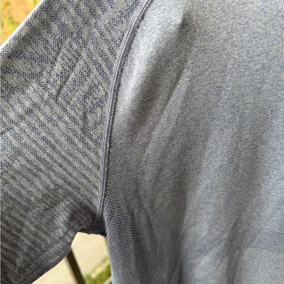 Lululemon License To Train Long Sleeve - Picture 4 of 12